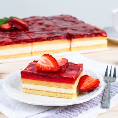 [80102] Cake Strawberry Cream 5400g Lactose Free | 草莓奶油蛋糕 5400g 无乳糖